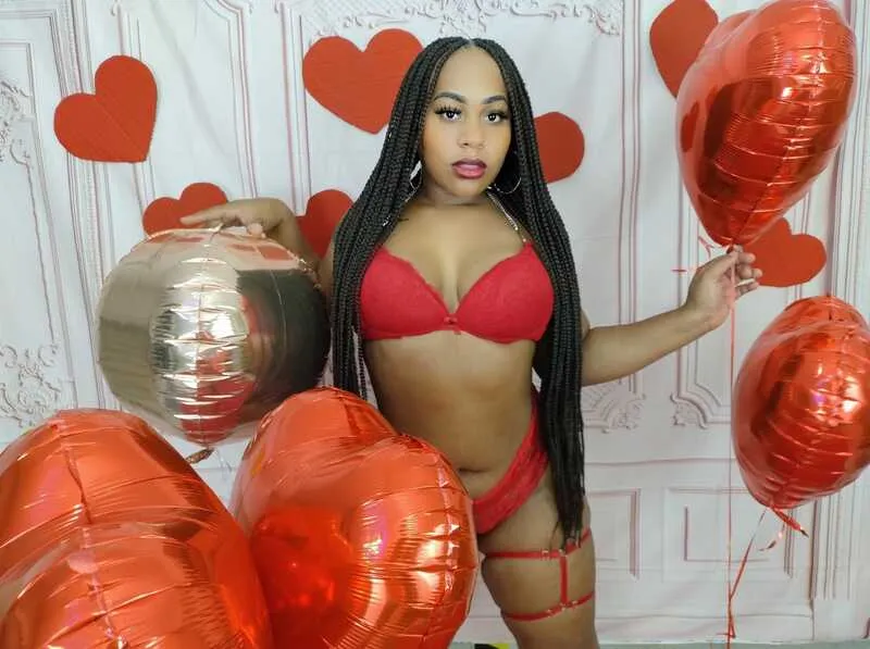 Live sex webcam photo for DarlyQueen #4073687