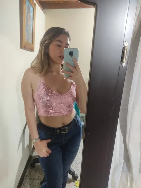 Live sex webcam photo for ShySweetLatinG #3238245