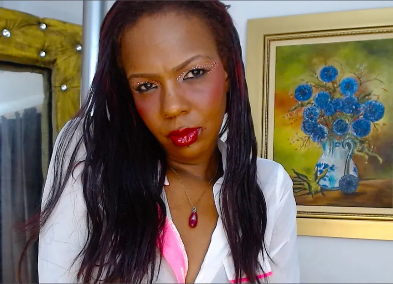 Live sex webcam photo for SofyAdans #3729837