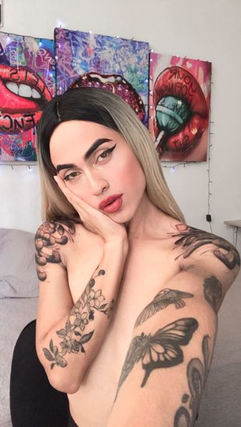 Live sex webcam photo for Keinstonee #3046570