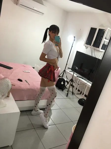 Live sex webcam photo for LarissaBrice #3185055