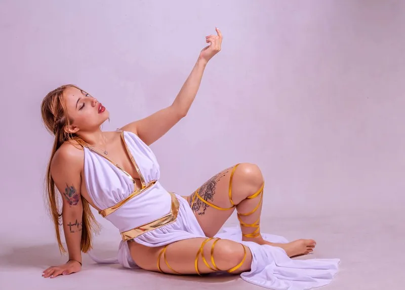 Live sex webcam photo for GracieRoberts #3051807