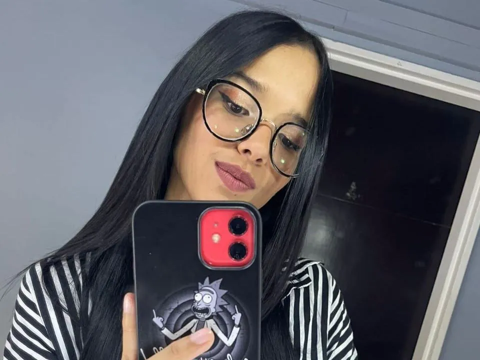 Live sex webcam photo for EvaJoyce #3048062