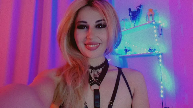 Live sex webcam photo for HongiMuni #3497855