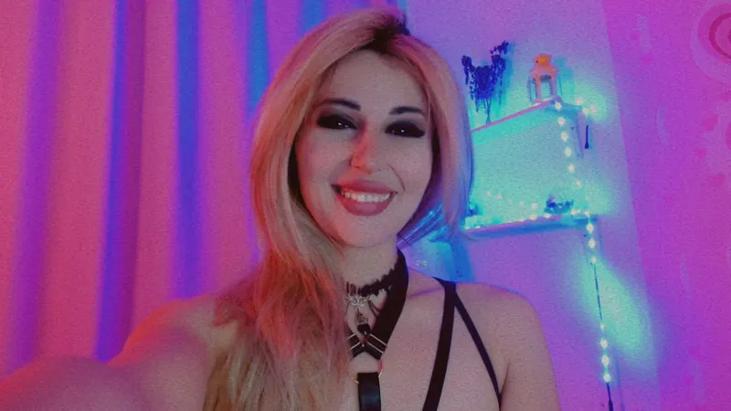 Live sex webcam photo for HongiMuni #3497856