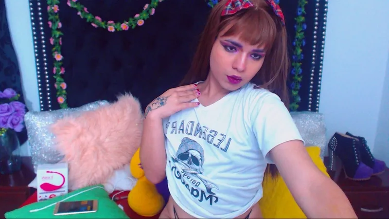 Live sex webcam photo for MaxxCandy #3351362