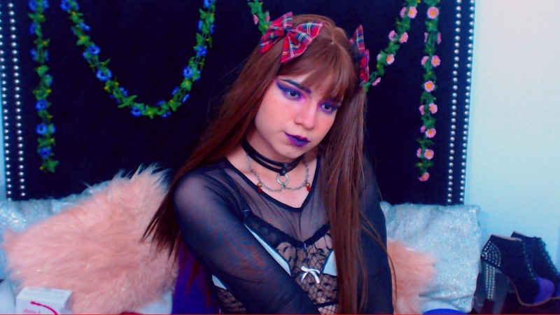 Live sex webcam photo for MaxxCandy #3350679