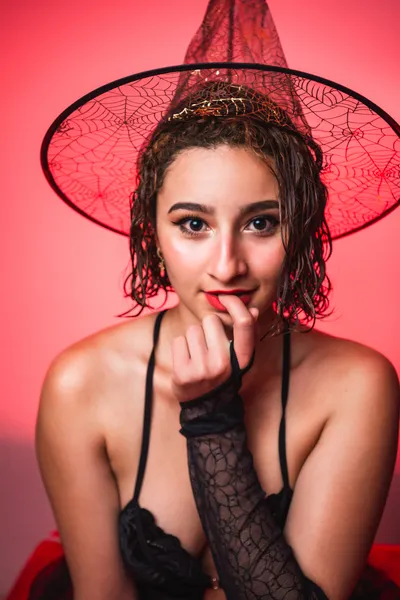 Live sex webcam photo for BellaSelim #3618733