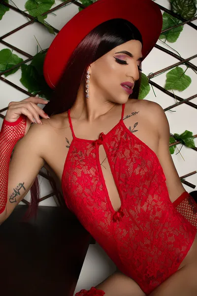 Live sex webcam photo for ValentinaRay #4210470