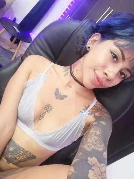 Live sex webcam photo for saaraahot #3572725