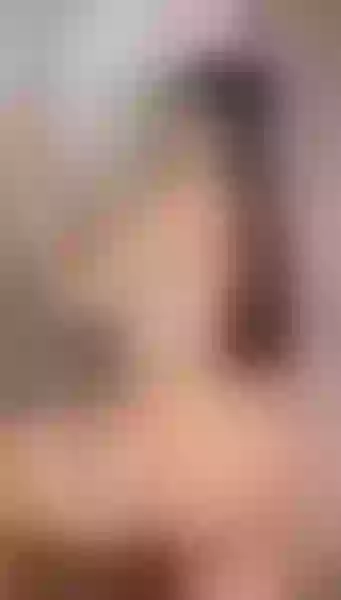 Live sex webcam photo for GiaThomsonm #4220517