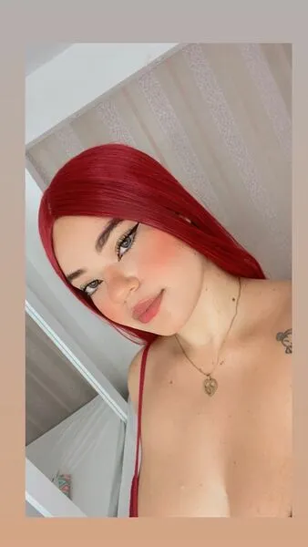Live sex webcam photo for GiaThomsonm #4047907