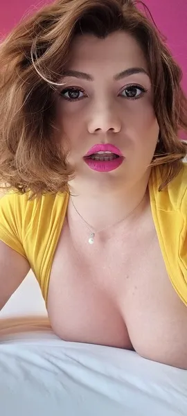 Live sex webcam photo for NaughtiestGal #7251291