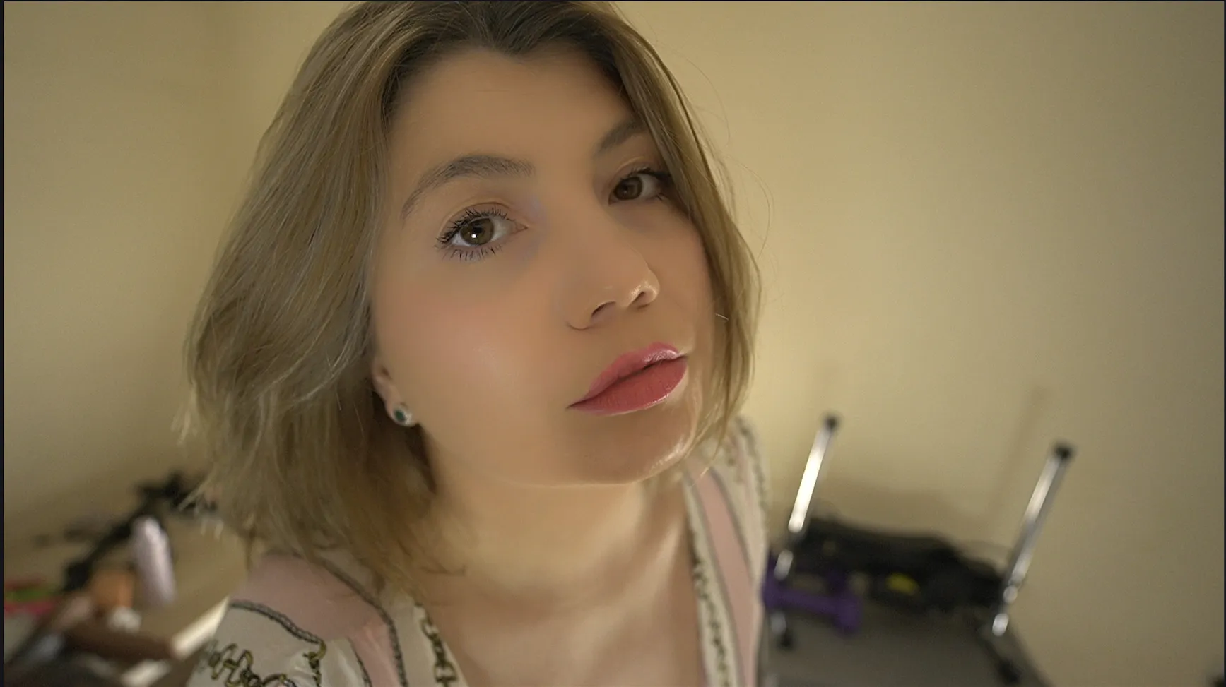 Live sex webcam photo for NaughtiestGal #8106126