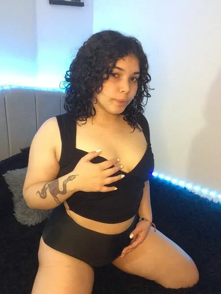 Live sex webcam photo for Sushixgo18 #3739206