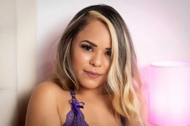 Live sex webcam photo for DenissMontes #3077849