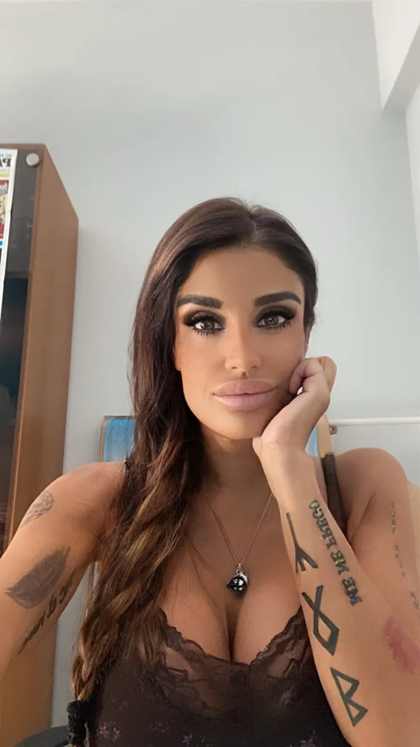 Live sex webcam photo for MissGaiaDior #3144743