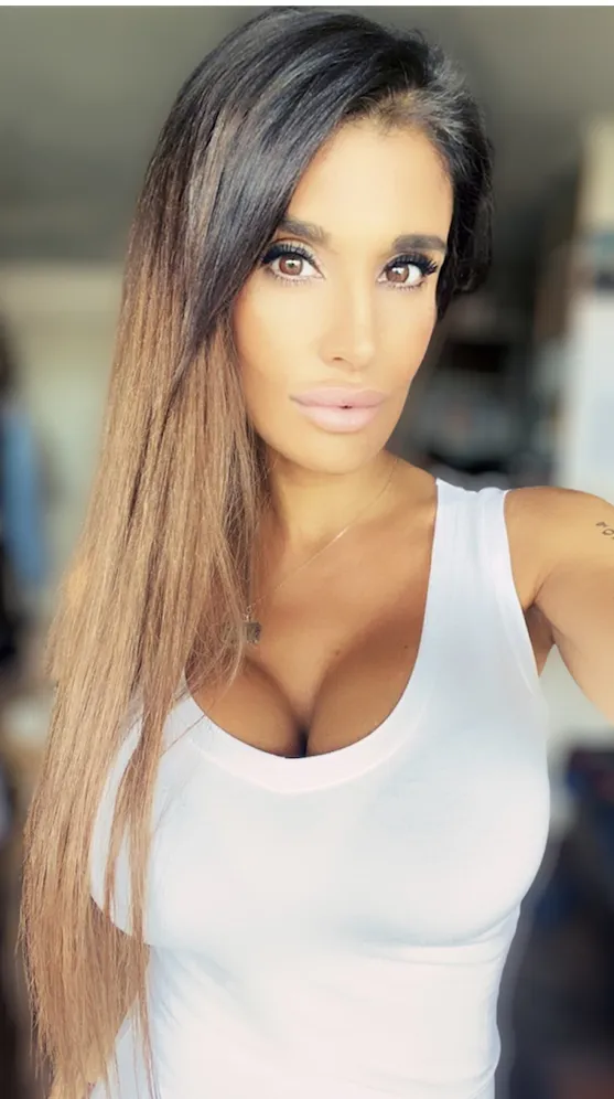 Live sex webcam photo for MissGaiaDior #3144742