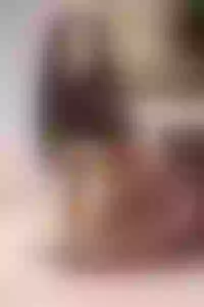 Live sex webcam photo for MaggieMacKenzie #3090617
