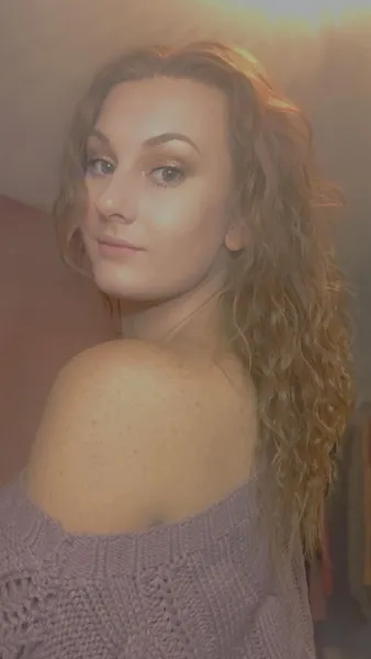 Live sex webcam photo for LydiaLeeXXX #3061653