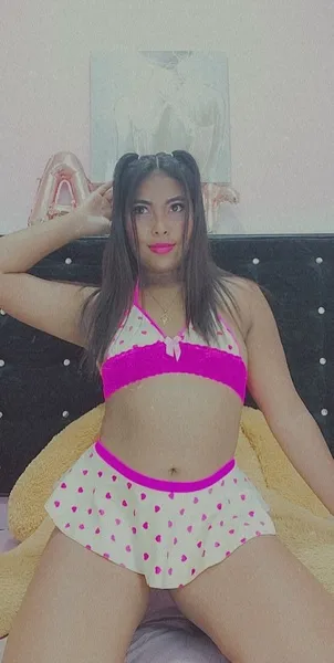 Live sex webcam photo for LittleCandle #3261911