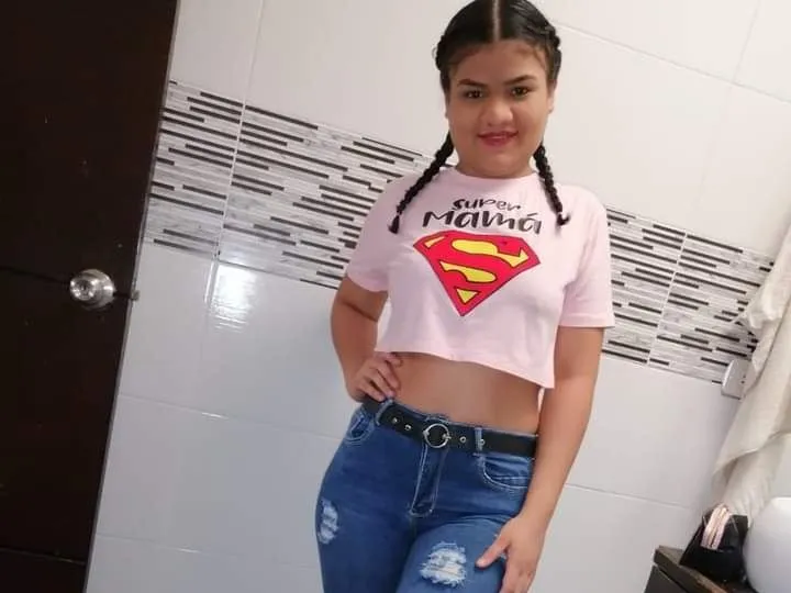 Live sex webcam photo for thegirlsexyy #3089672