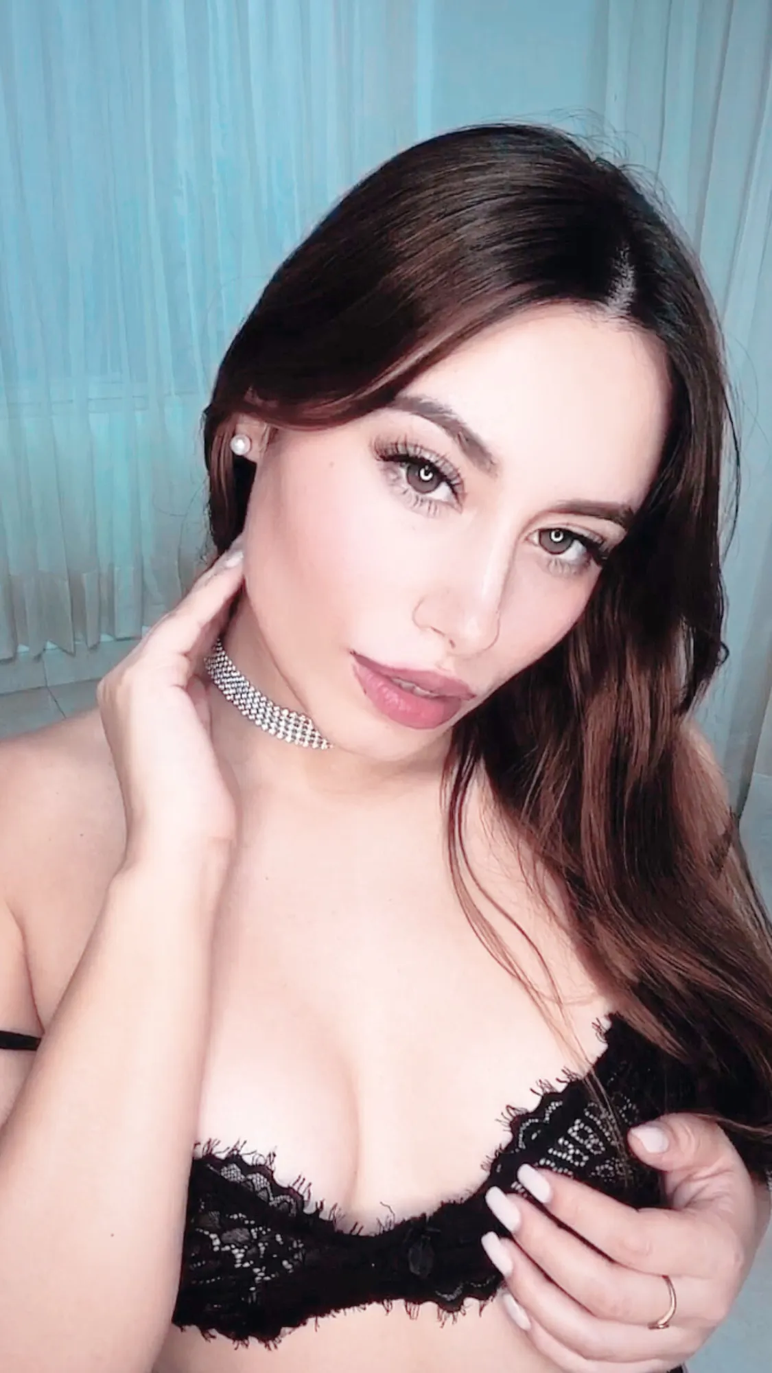 Live sex webcam photo for SophiaJohnes #7159425