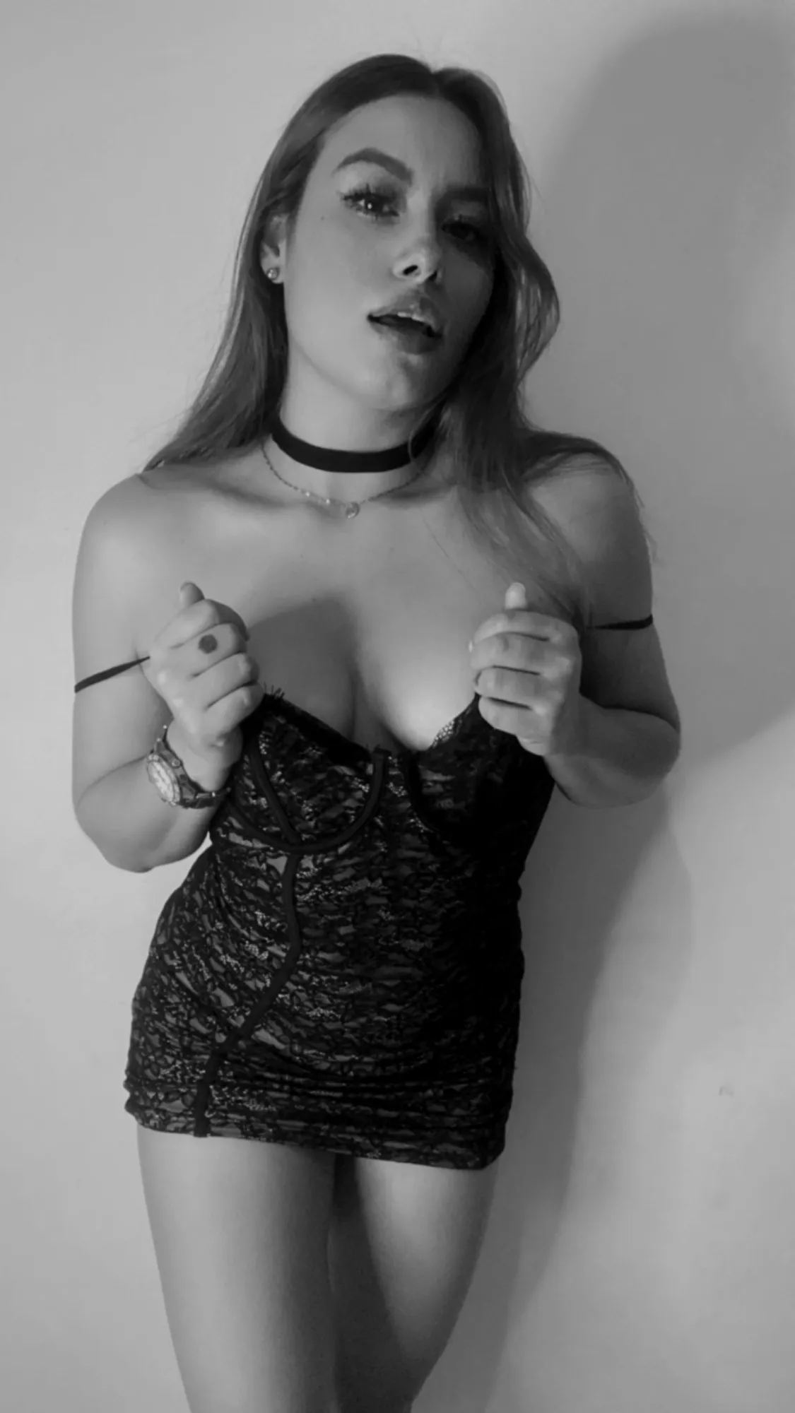 Live sex webcam photo for SophiaJohnes #7159693