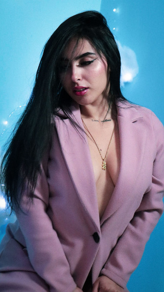 Live sex webcam photo for KarolinaHot69 #6906856