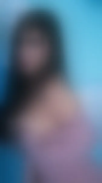 Live sex webcam photo for KarolinaHot69 #6906834