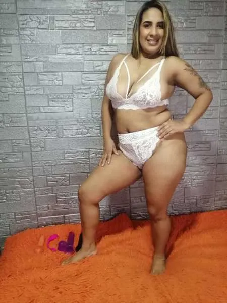 Live sex webcam photo for KatherineHardcore #3236518