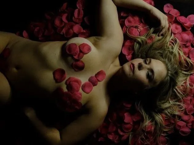 Live sex webcam photo for PercySires #3998603