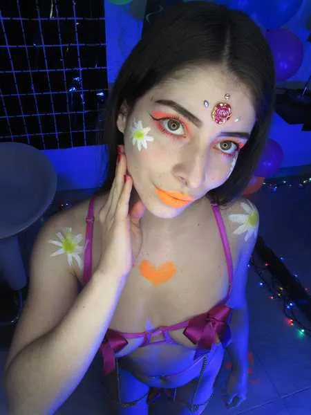 Live sex webcam photo for ScarletHarris #3288613