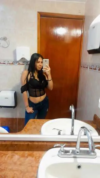 Live sex webcam photo for SophieAndrade #3482261