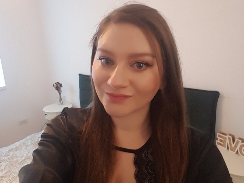 Live sex webcam photo for AmandaConnery #3096936