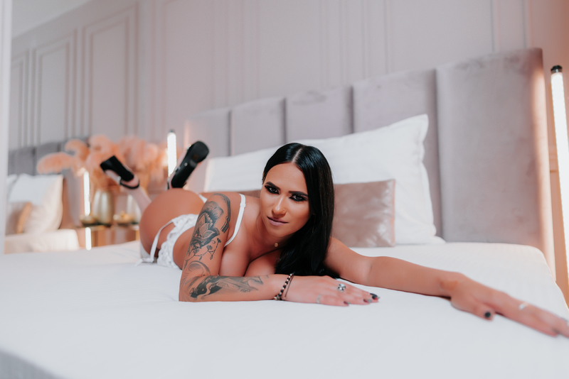 Live sex webcam photo for MyraAtthis #3468666