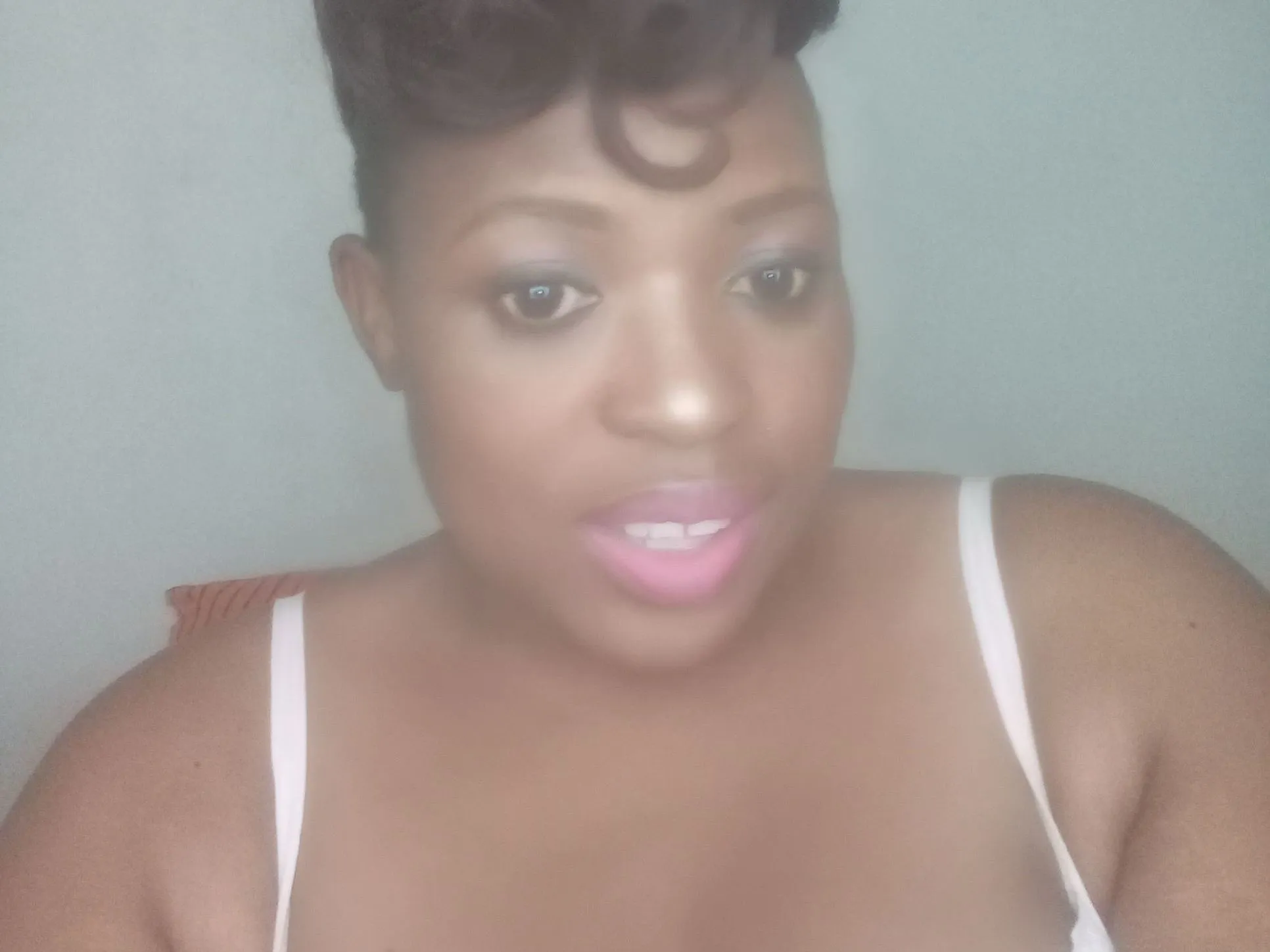 Live sex webcam photo for yolandabrown #3222302