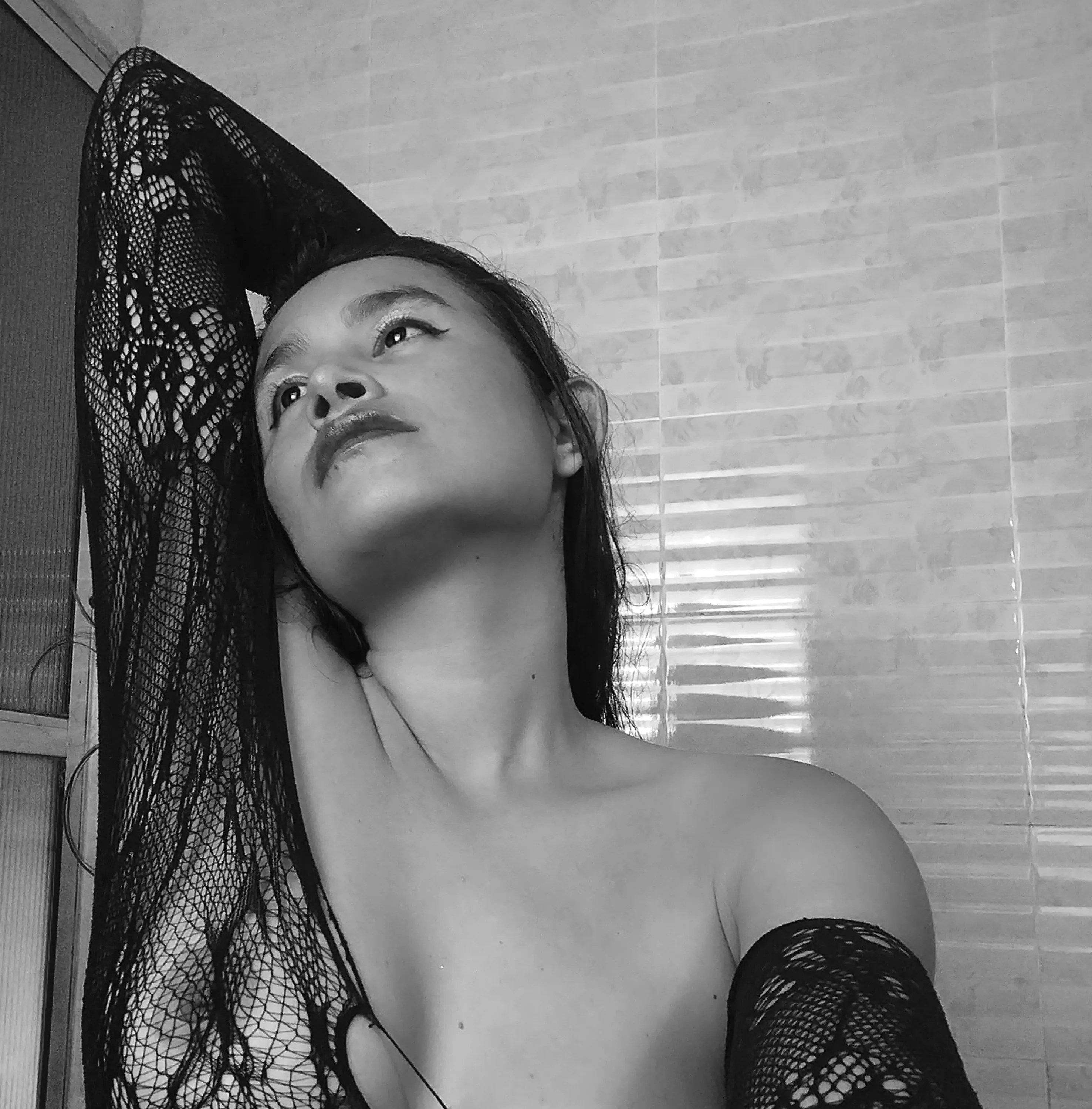 Live sex webcam photo for AmelieAmour23 #8640966