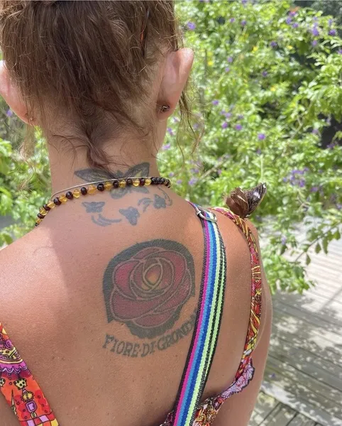 Live sex webcam photo for DorothyHope #3592272