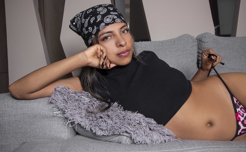 Live sex webcam photo for LunaJonnes #3101639