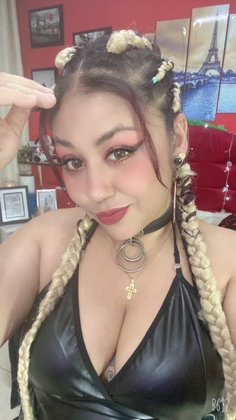 Live sex webcam photo for BIGASSWHORE #3672404