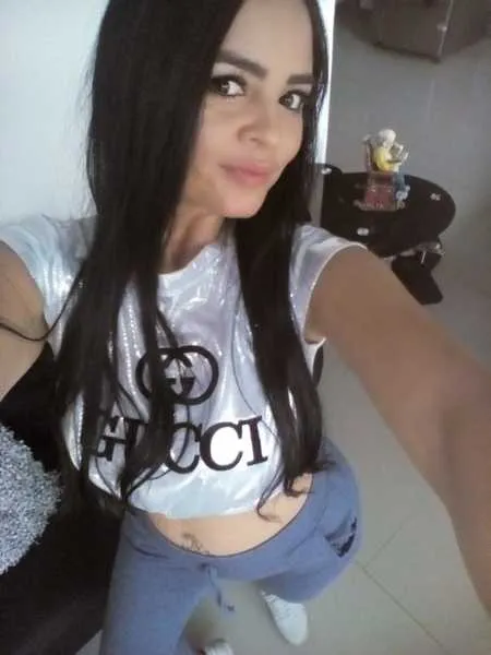 Live sex webcam photo for Miasmiiith18 #3156888