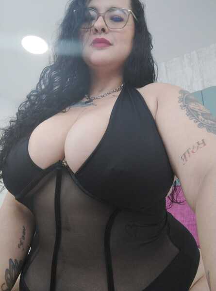 Live sex webcam photo for KarllaWalker #6119525