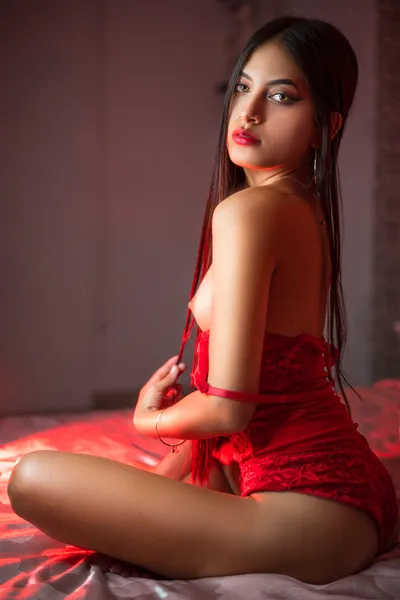 Live sex webcam photo for GisellFerrara #3117360