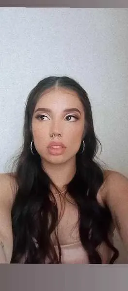 Live sex webcam photo for IshaParis #3209241