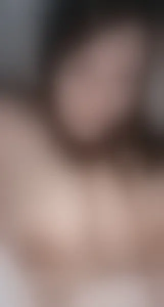 Live sex webcam photo for CindyCurves69 #3392304