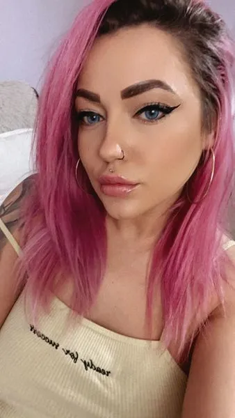 Live sex webcam photo for ClarisePearl #3181665