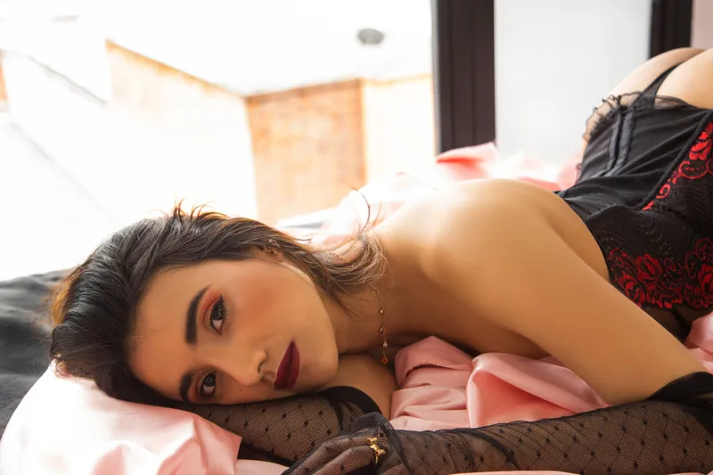 Live sex webcam photo for EVAATHORNE #3389890