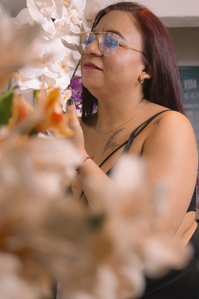 Live sex webcam photo for LiIzRose #3159095