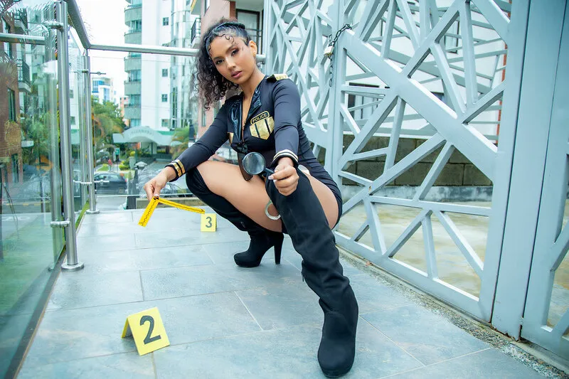 Live sex webcam photo for HelenBrown18 #4110608